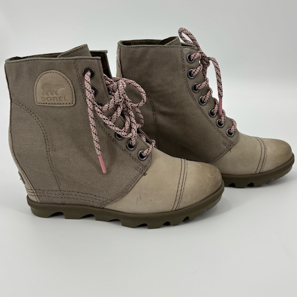 Sorel Joan of Arctic Wedge Winter Booties